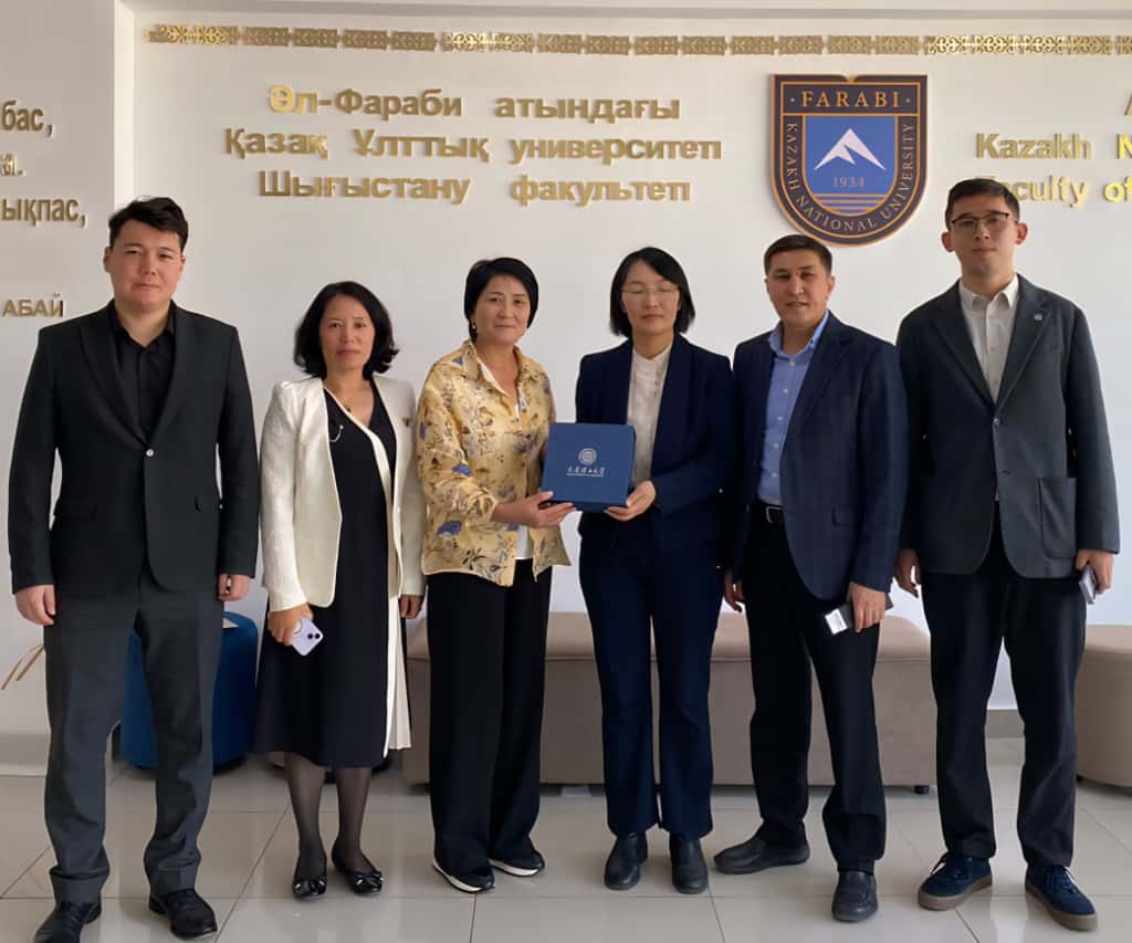 Қытайдың Далян политехникалық университеті шығыстану факультетінде болды